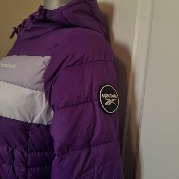 Reebok Hooded Puffer Jacket with Glacier Shield Insulation - Picture 5 of 10